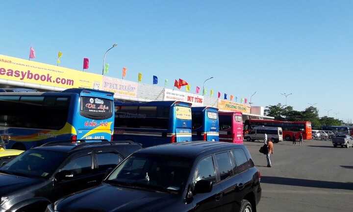 Ngưng cấp lệnh xe khách Hải Vân ở Đà Nẵng vì bán vé nhưng không bố trí xe