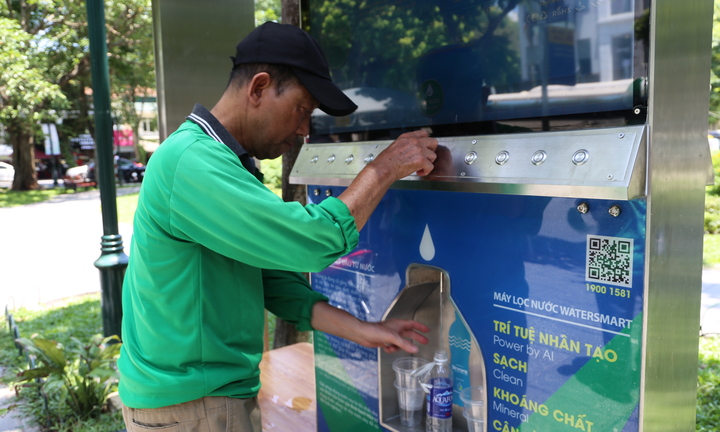 Trải nghiệm cây lọc nước trí tuệ nhân tạo uống trực tiếp tại vòi lần đầu xuất hiện ở Hà Nội