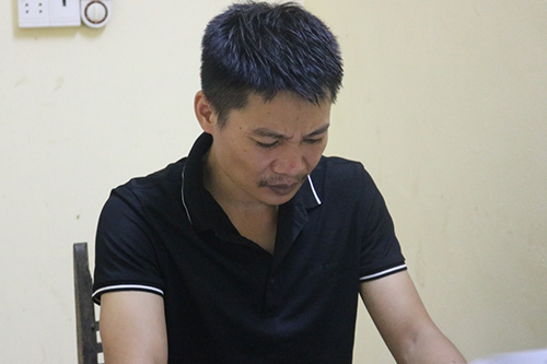 Cán bộ chi cục Thi hành án dân sự cưỡng đoạt tài sản sau trận thua bạc