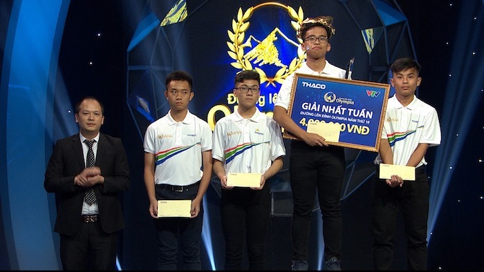 Nam sinh Thái Bình với biểu cảm 'thật không thể tin nổi' giành vé thi tháng Olympia