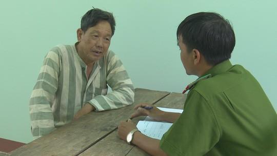 Tạm giữ cựu trưởng thôn chuyên chăn dắt gái mại dâm