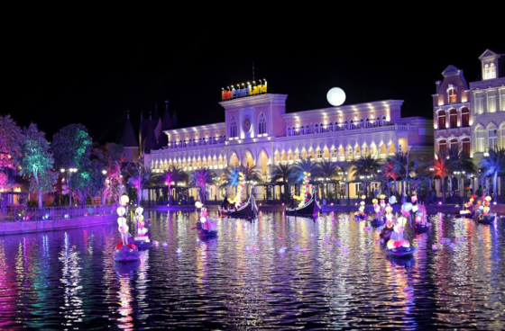 Kỳ ảo màn trình diễn 'Thương cảng thần tiên' tại Vinpearl Land Nam Hội An