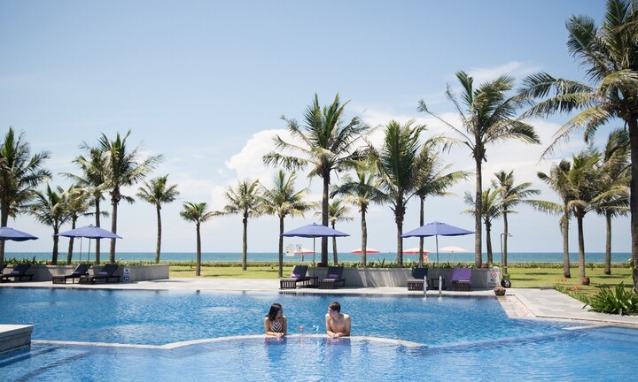 Ngày đẹp trời nhất là ngày mình cùng nắm tay tới Ana Mandara Huế Beach Resort & Spa