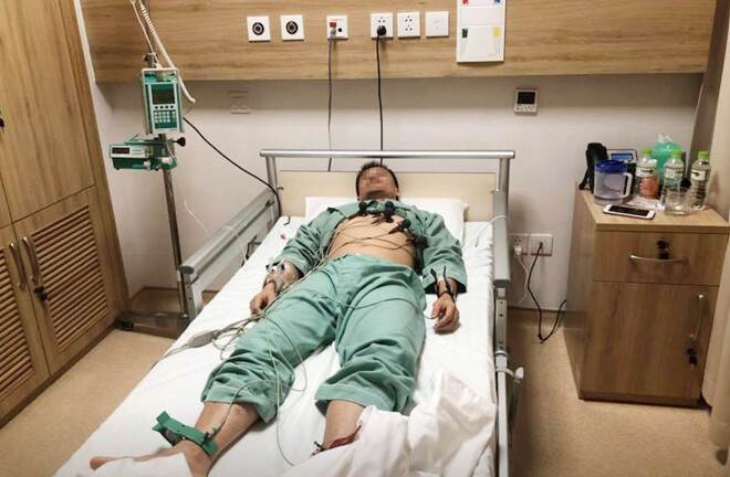 Hàng trăm người nhập viện sau khi ăn tiệc cưới tại nhà hàng ở Sài Gòn