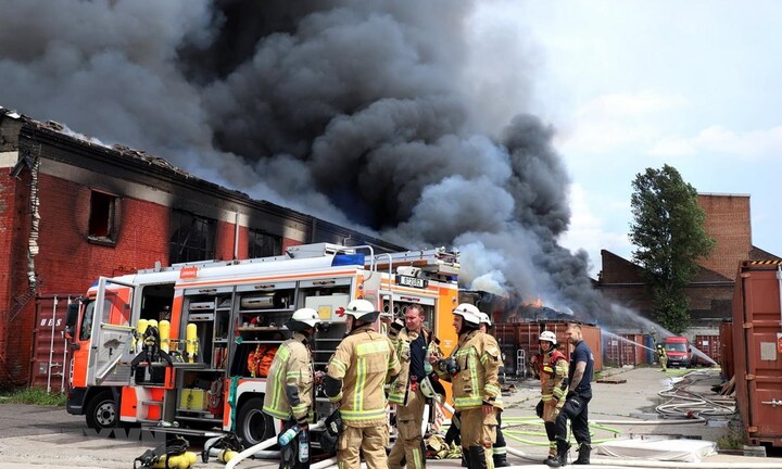 Cháy chợ Đồng Xuân của người Việt ở Đức: Không có thiệt hại về người