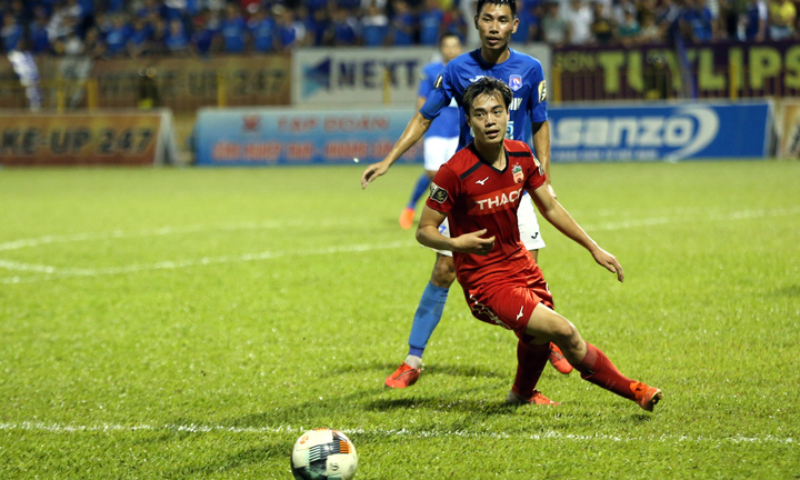 Thua đậm Than Quảng Ninh, HAGL rơi xuống áp chót bảng xếp hạng