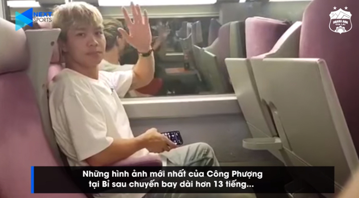 Video: Công Phượng đi tàu hỏa tới Bỉ