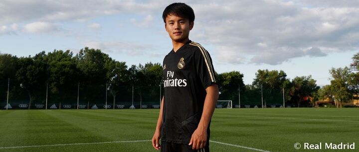 Xem 'Messi Nhật Bản' phô diễn kỹ thuật trước dàn siêu sao Real Madrid