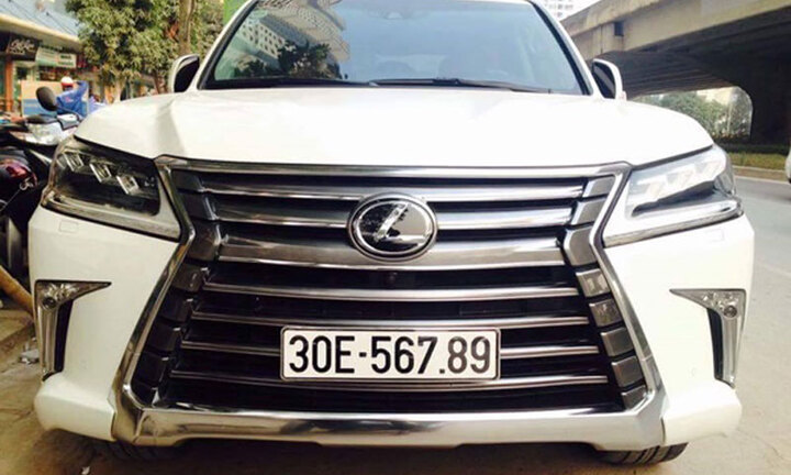 Choáng váng dàn xe Lexus LX570 biển số siêu đẹp