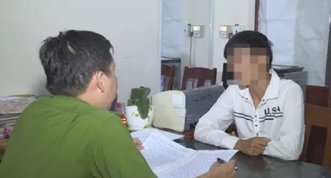 Người tình nhỏ tuổi đưa bạn trai quen trên mạng facebook vào vòng lao lý