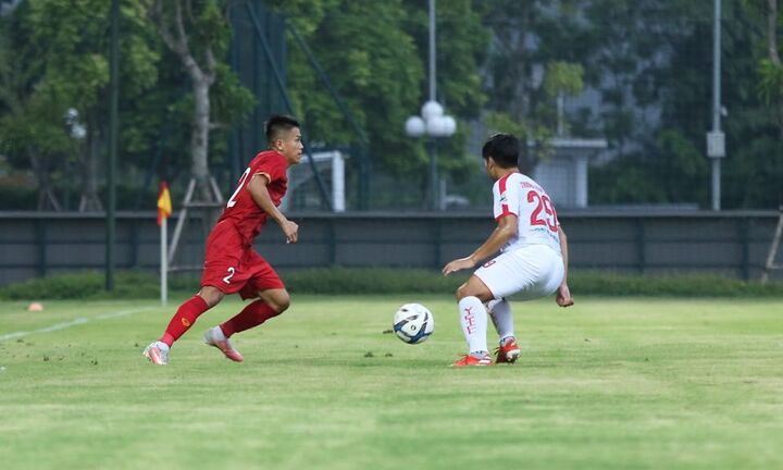 Trực tiếp U23 Việt Nam 2-0 Viettel: Trọng Long, Tiến Đạt lập công