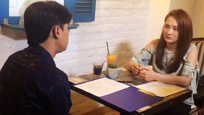 'Về nhà đi con' tập 78: Ly hôn xong, Thư nghẹn ngào nói với Vũ 'giờ chúng ta là người dưng'