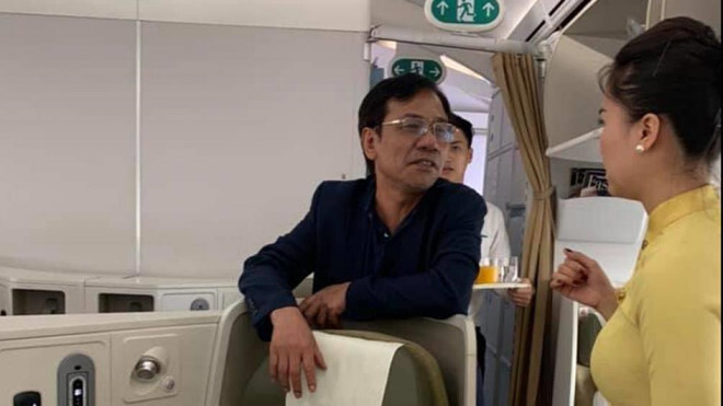 Vì sao không cấm bay đối với hành khách bị tố sàm sỡ trên máy bay?