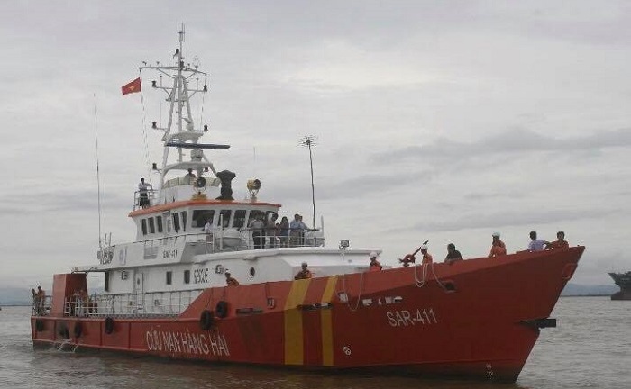 Hải Phòng điều 2 tàu SAR 411, SAR 273 ra Cát Bà ứng trực cứu hộ trước khi bão số 3 ập vào