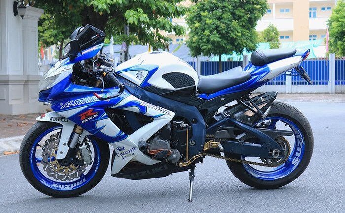 Ảnh: 'Chạm mặt' hàng hiếm Suzuki GSX-R600 duy nhất tại Hà Nội