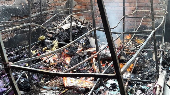 Cháy chợ ở Hà Tĩnh, hàng trăm người căng mình dập lửa trong đêm