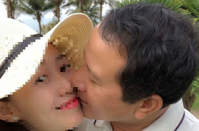 Cảnh cáo Chủ tịch HĐND TP. Kon Tum quan hệ bất chính với phụ nữ có chồng