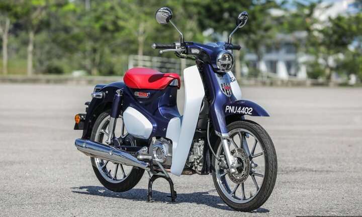Cận cảnh Honda C125 Super Cub 2019 giá gần 80 triệu đồng