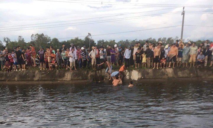 Phát hiện thi thể nổi trên kênh ở Quảng Nam