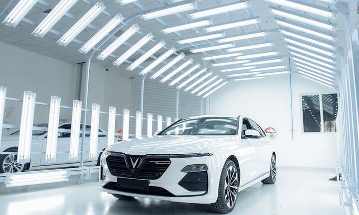 VinFast Lux A2.0 tiếp tục nhận được những lời khen