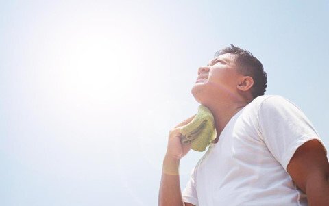 Video: Dấu hiệu ngộ độc ánh nắng mặt trời