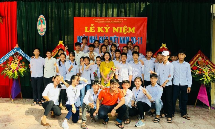 Lớp học 43 em ở huyện nghèo của Nghệ An đều đỗ đại học