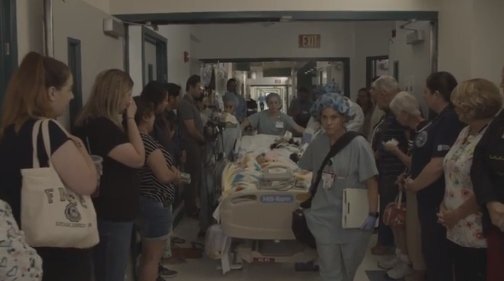 Xúc động dòng người tiễn biệt bé gái 10 tuổi chết não hiến tạng cứu 6 người