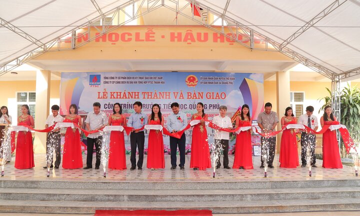 Điều khó tin về một xã huy động tới 240 tỷ đồng xây dựng nông thôn mới ở xứ Thanh