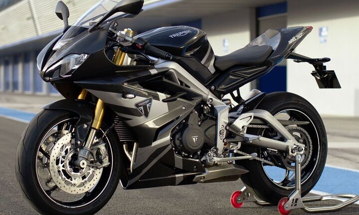 Chi tiết sportbike Triumph công suất 128 mã lực, giới hạn 765 chiếc
