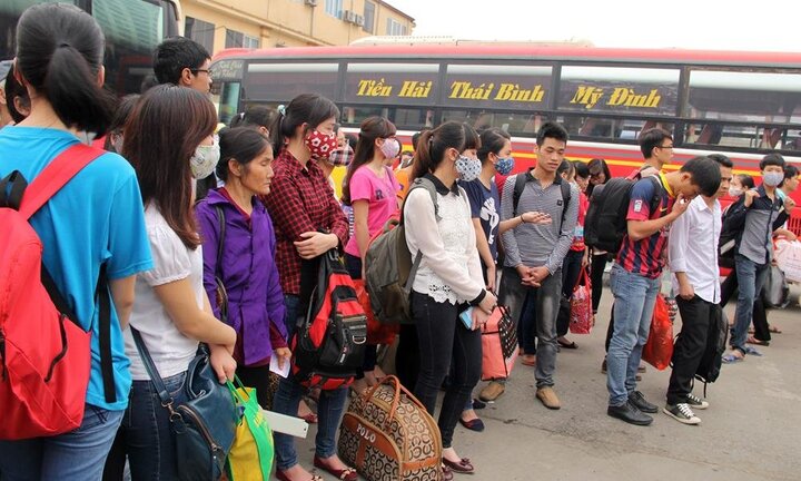 Sử dụng ứng dụng đặt xe đường dài, sinh viên toàn quốc nhận vé xe miễn phí