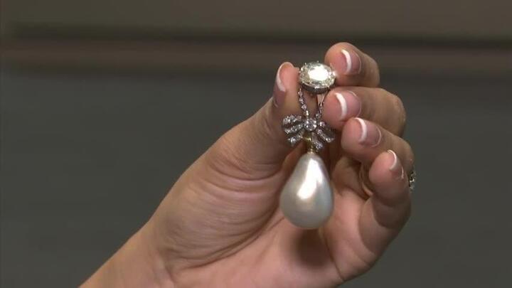 Vì sao ngọc trai luôn là trang sức đắt giá hàng trăm tỷ?