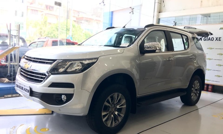 7 mẫu ô tô giảm giá 'khủng' trong tháng 9/2019