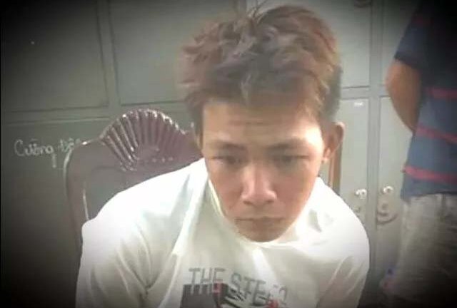 'Khách VIP' tiệm vàng ôm cả mớ nữ trang bỏ chạy