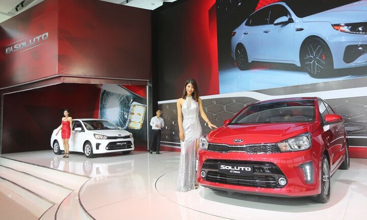 Kia Soluto chính thức ra mắt tại Việt Nam, giá từ 399 triệu đồng