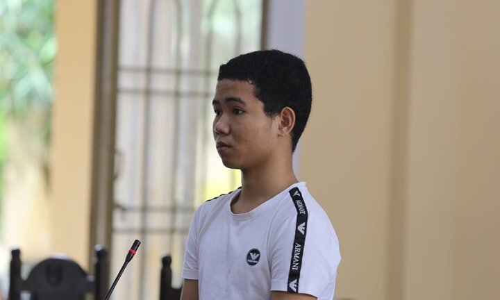 Đâm cụ bà cướp 503 nghìn đồng, nam thanh niên lĩnh 13 năm tù