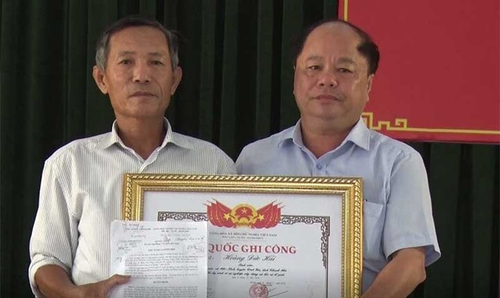 Nam sinh xả thân cứu ba mẹ con đuối nước được công nhận liệt sĩ