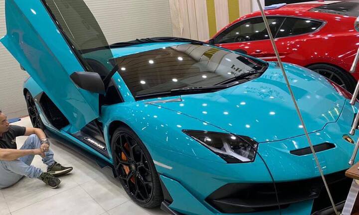 Soi Lamborghini Aventador SVJ độc nhất Việt Nam vừa trình diện