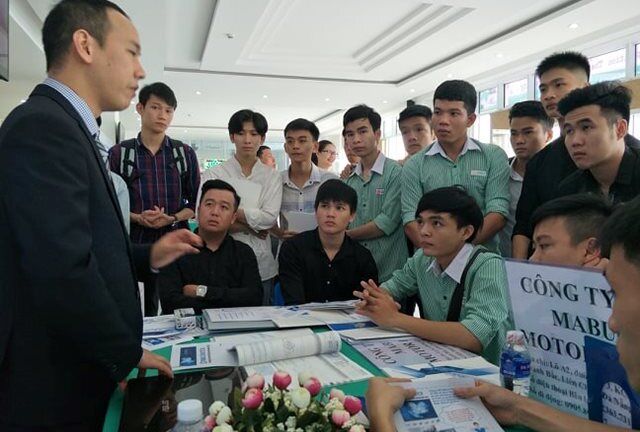 Sinh viên được gì từ lễ hội việc làm sắp diễn ra tại Đại học Thương mại, Hà Nội