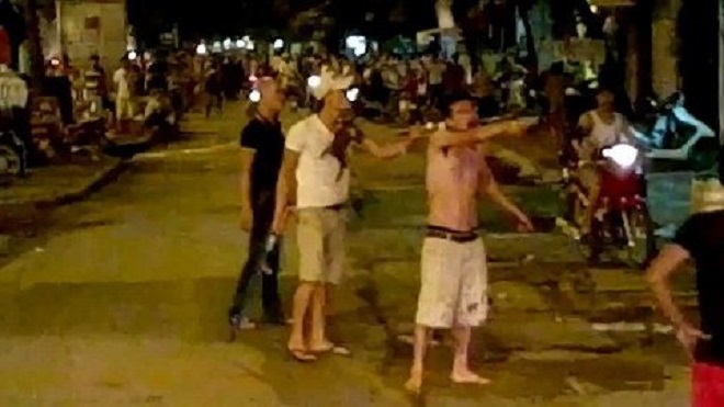 Kẻ đâm chết người trước nhà trọ ở Long An ra đầu thú