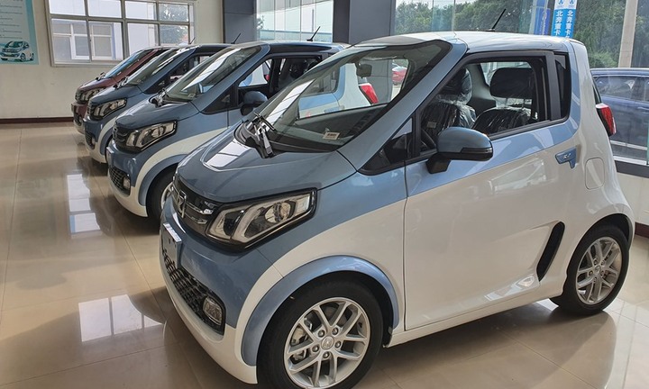 Soi mẫu xe điện siêu nhỏ giá rẻ 75 triệu đồng gây sốt