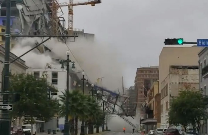 Kinh hãi khoảnh khắc khách sạn đổ sập xuống đường khiến hàng chục người thương vong