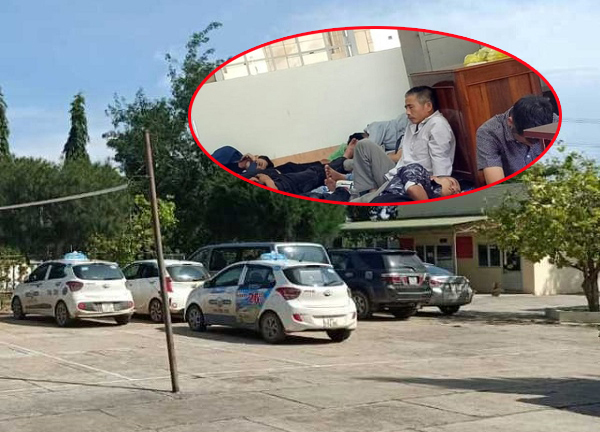 Đột kích ổ bạc 'khủng' trên núi, thu giữ hơn 30 ô tô xịn