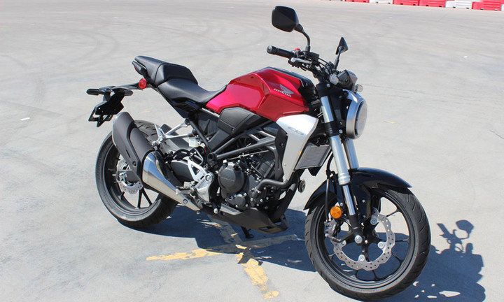 Honda giới thiệu naked bike mới ở Việt Nam, giá 140 triệu đồng