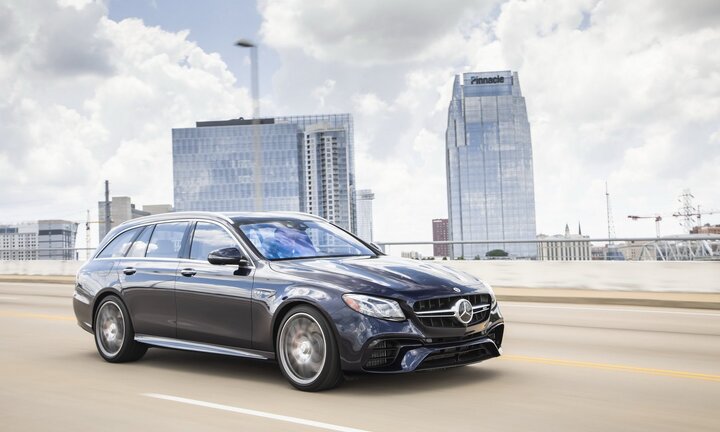 Mercedes E Class và AMG E63 Estate lỗi cánh gió phía sau bị triệu hồi