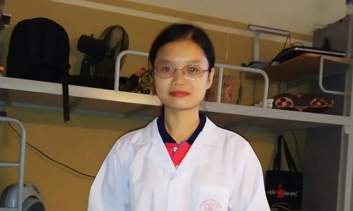 Học trường 'làng', nữ sinh xứ Thanh đỗ Đại học Y Hà Nội với điểm số cao ngất