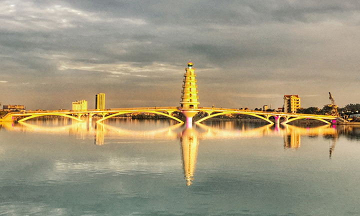 Cận cảnh 'cây cầu tình yêu' 80 tỷ đồng mới khánh thành ở Phú Thọ