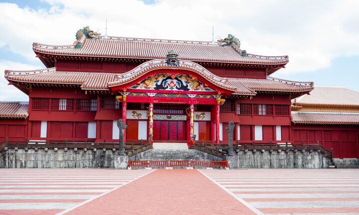 Kiến trúc cổ kính của 'Quốc bảo Nhật Bản' vừa bị thiêu rụi