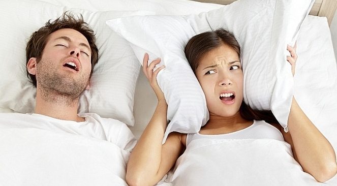 Tại sao nhiều người ngủ ngáy?