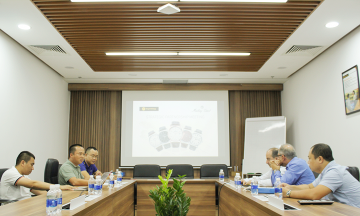 Bán đồng hồ số lượng khủng, Thế Giới Di Động lọt vào ‘tầm ngắm’ hợp tác của Mathey-Tissot