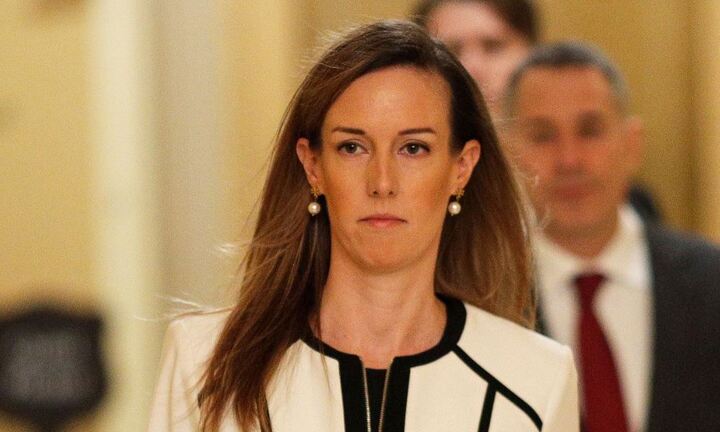 Thêm nhân chứng nói điện đàm Trump-Zelensky ‘bất thường và không phù hợp’